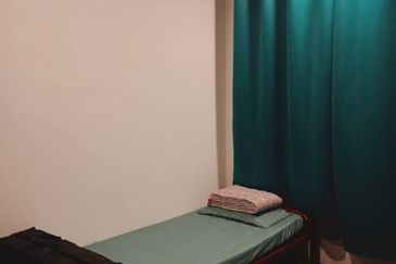 Henna Residence @ The Quartz