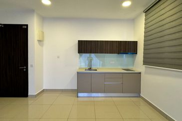 Henna Residence @ The Quartz