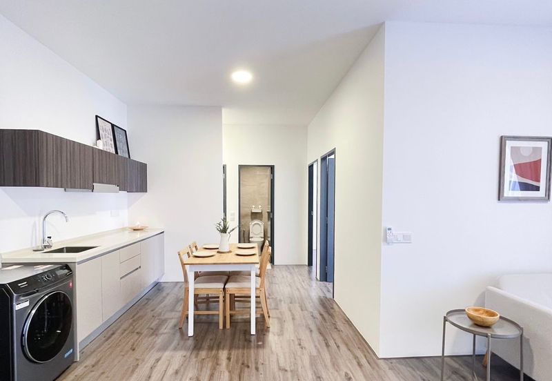 Henna Residence @ The Quartz