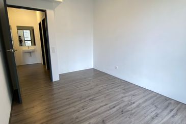 Henna Residence @ The Quartz