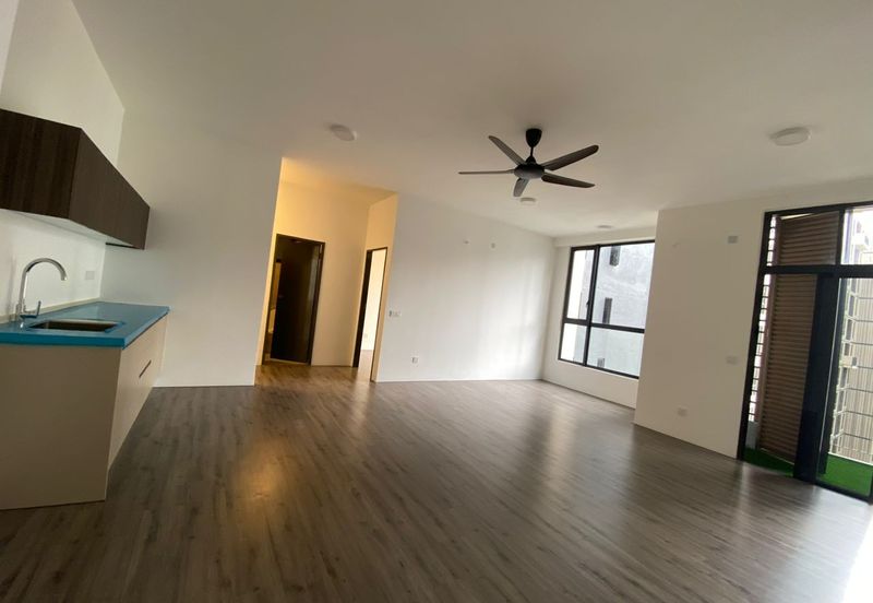 Henna Residence @ The Quartz