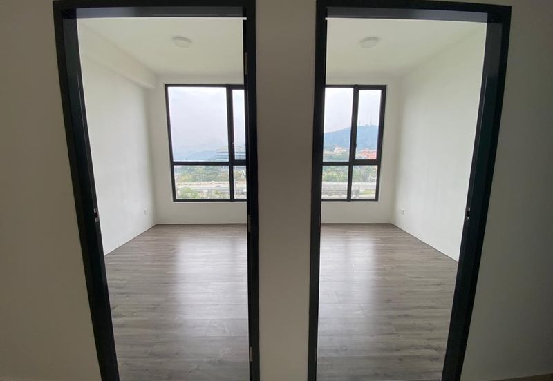 Henna Residence @ The Quartz