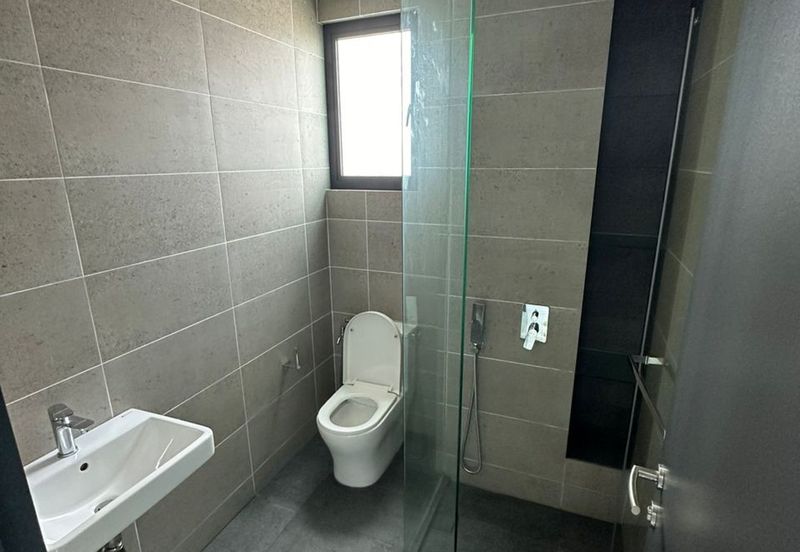 The Valleys @ SkySierra