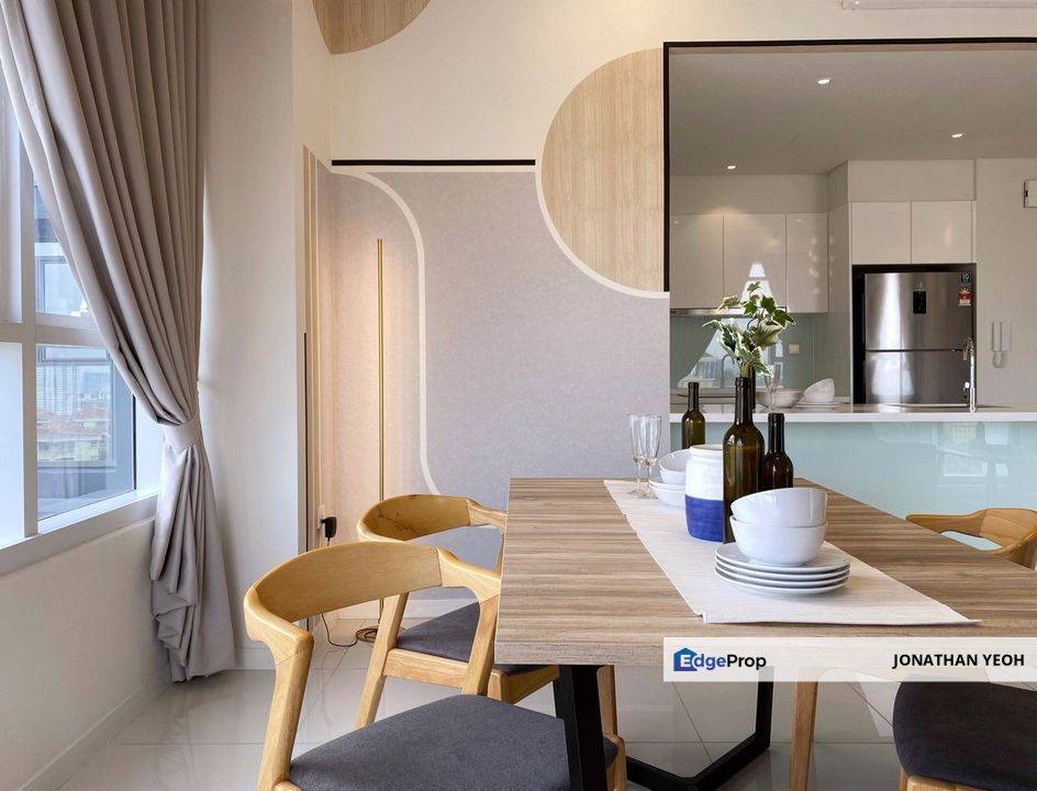 KL East The Ridge Condo Fully Furnished With ID Design Very Nice Unit, Kuala Lumpur, Taman Melawati