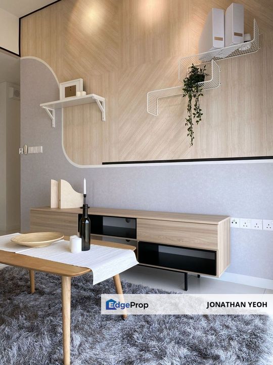 KL East The Ridge Condo Fully Furnished With ID Design Very Nice Unit, Kuala Lumpur, Taman Melawati