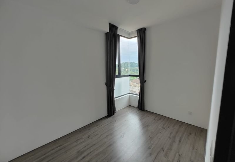 Henna Residence @ The Quartz