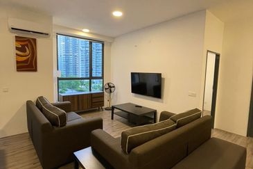 Henna Residence @ The Quartz