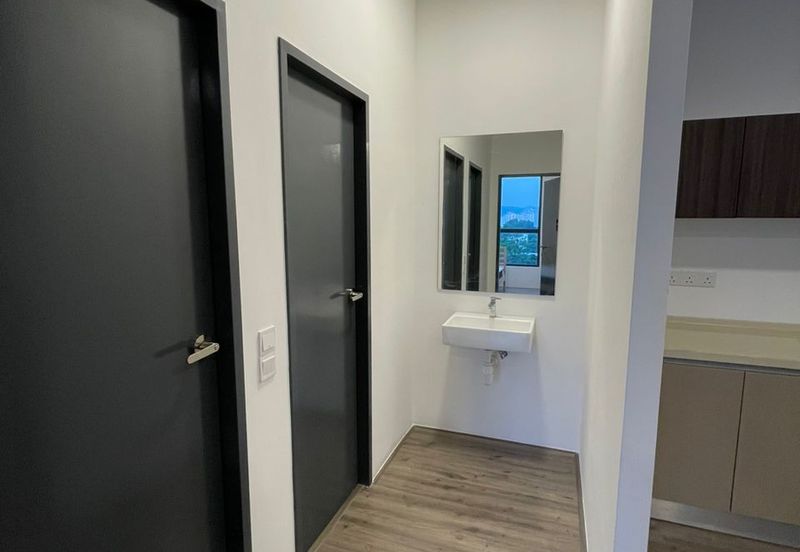 Henna Residence @ The Quartz