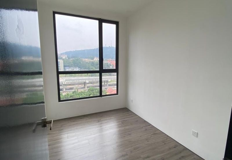 Henna Residence @ The Quartz