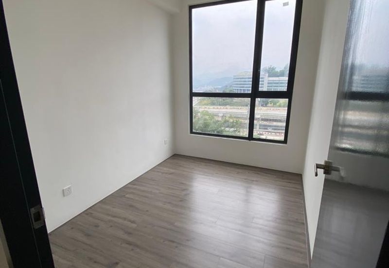 Henna Residence @ The Quartz