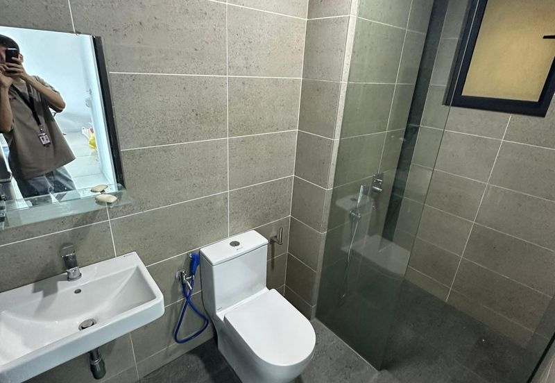 The Valleys @ SkySierra