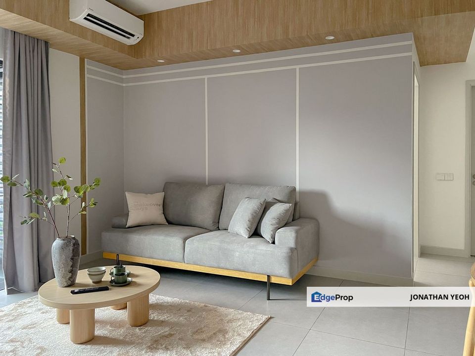 KL Ampang The Atrium Embassy road Fully Furnished 2 Plus 1 Room, Kuala Lumpur, Ampang