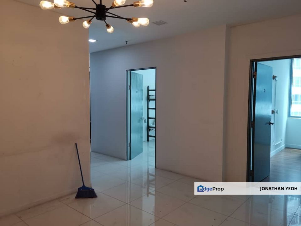 KL City Centre Mercu Summer Suites Partial Furnished For Sale, Kuala Lumpur, KL City