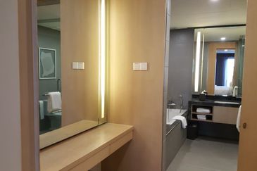 188 Suites Service Apartment