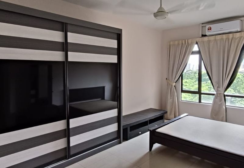 Royal Domain Sri Putramas II