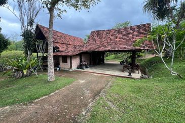 Exclusive Resort & Agricultural Land for Sale in Jelebu