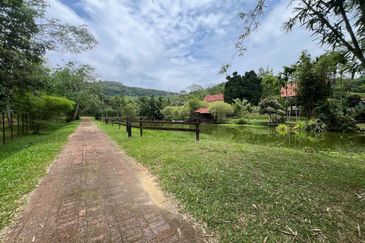 Exclusive Resort & Agricultural Land for Sale in Jelebu
