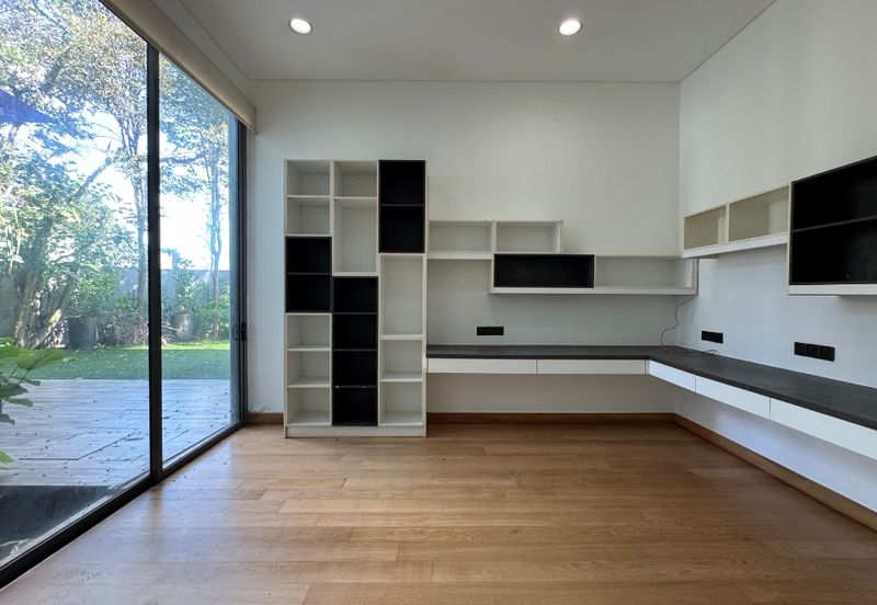 The Residence, Mont Kiara