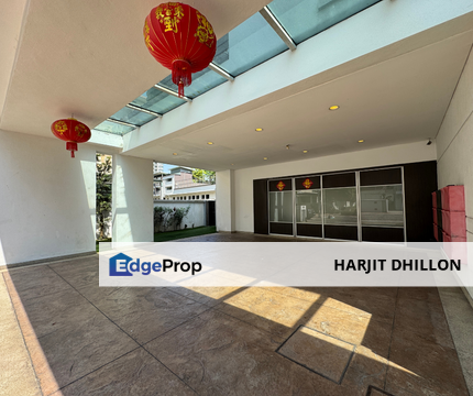 Bungalow with Swimming Pool, Kuala Lumpur, Mont Kiara