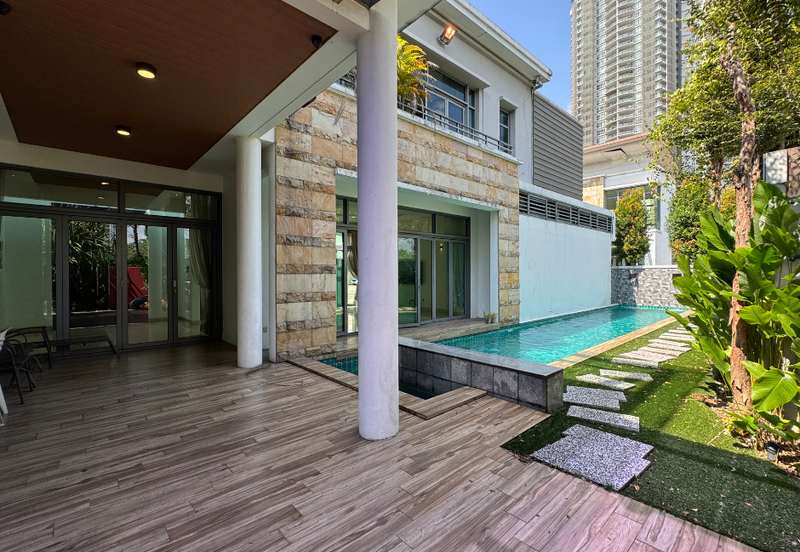 The Residence, Mont Kiara