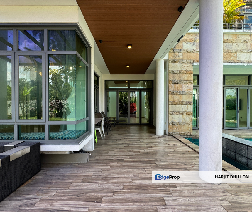 Bungalow with Swimming Pool, Kuala Lumpur, Mont Kiara