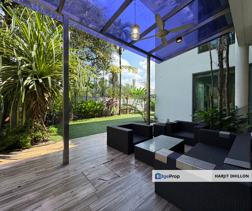 Bungalow with Swimming Pool, Kuala Lumpur, Mont Kiara