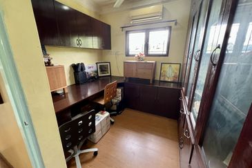 Sungai Buloh Country Resort