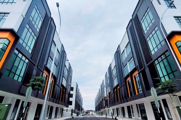 Pelangi Avenue Taman Pelangi