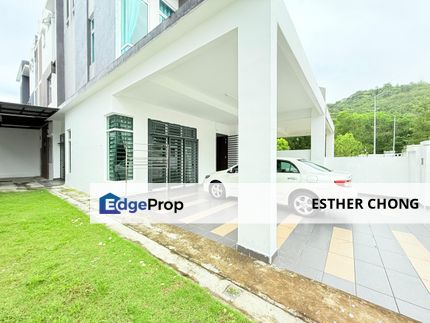 Nusa Sentral 3 Storey Cluster, Johor, 