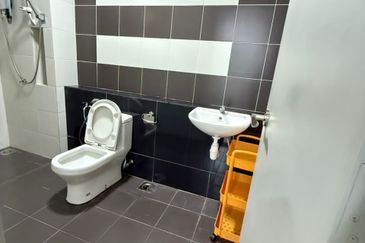 Austin Residence @Taman Mount Austin