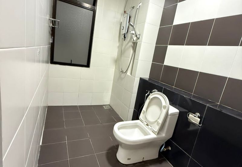 Austin Residence @Taman Mount Austin