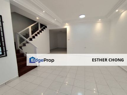Taman Daya Jalan Rumbia Double Storey Terrace , Johor, Johor Bahru