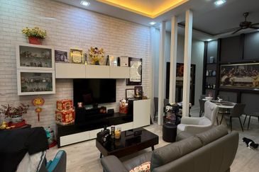 Austin Residence @Taman Mount Austin