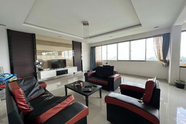 The Country Towers Condominium