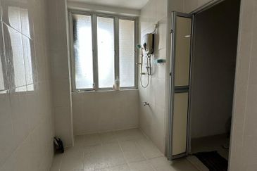 The Country Towers Condominium