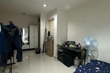 The Country Towers Condominium