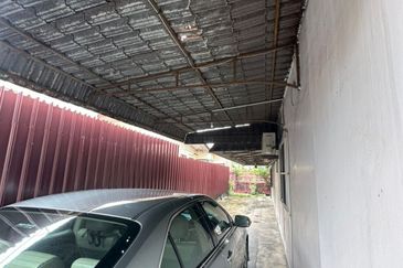 Jalan Harimau Bintang