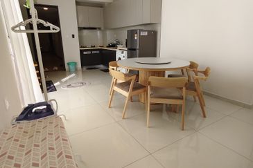 Kings Bay Country Garden @Danga Bay