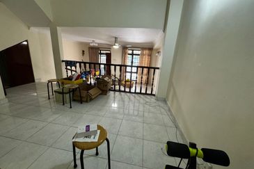 Mutiara Emas @ Taman Mount Austin