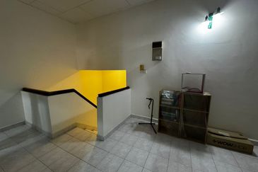 Mutiara Emas @ Taman Mount Austin