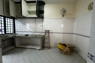 Mutiara Emas @ Taman Mount Austin