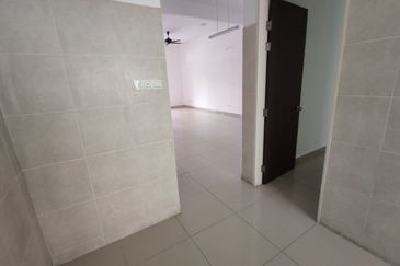 Austin Residence @Taman Mount Austin