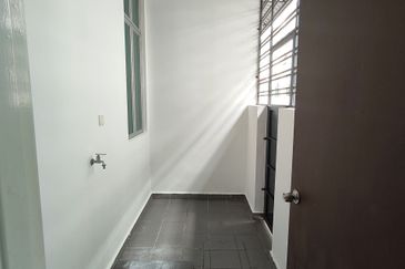 Austin Residence @Taman Mount Austin