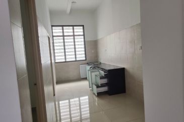 Austin Residence @Taman Mount Austin