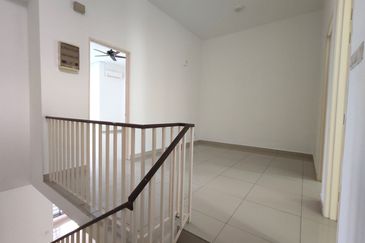 Austin Residence @Taman Mount Austin