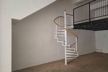 Jalan Austin Heights