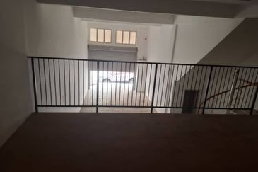 Jalan Austin Heights