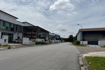 Kempas Utama Industrial Park
