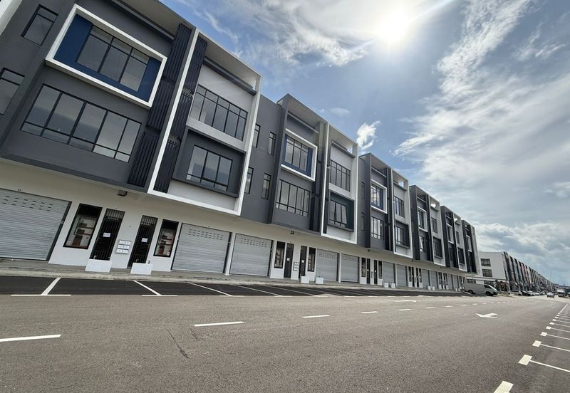 Crest @ Austin Emerald 2