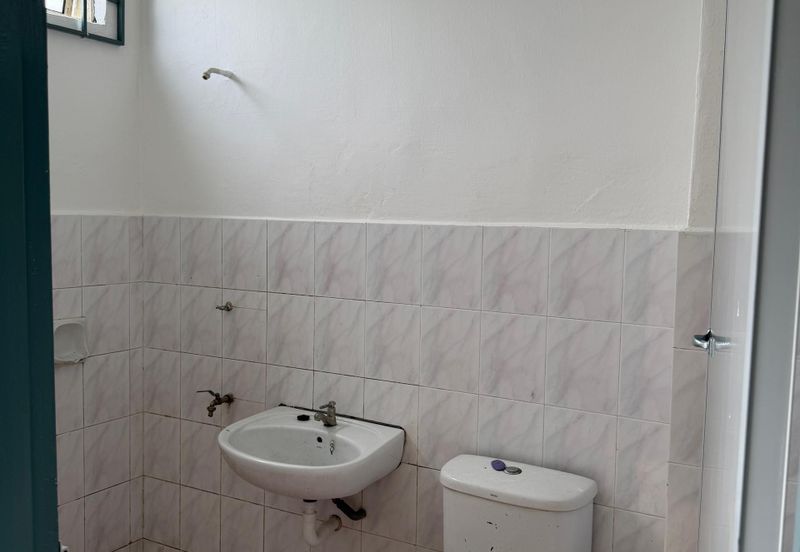 Summer Park Townhouse (Pangsapuri Alam Jaya), Bandar Baru Seri Alam